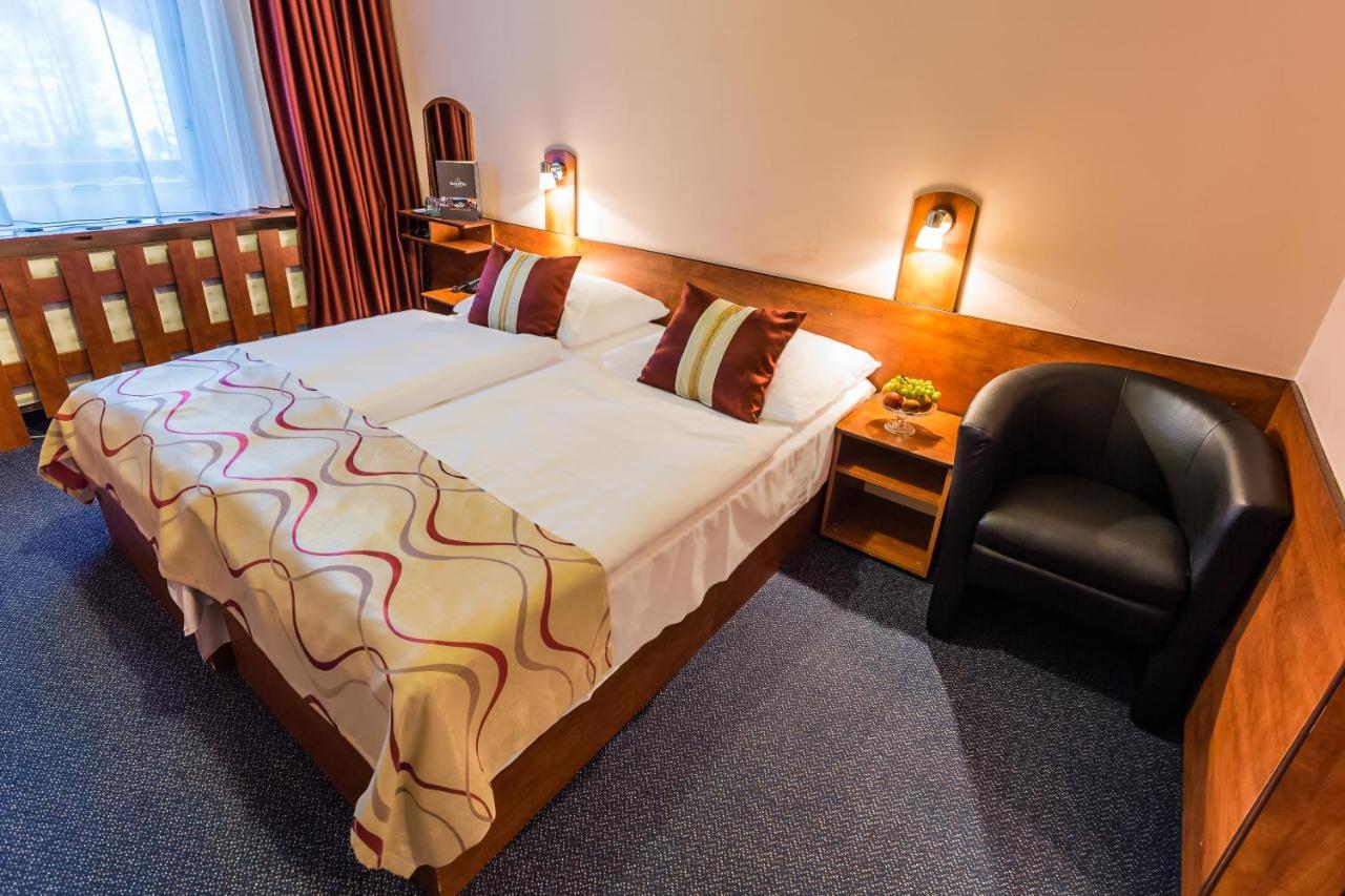 Hotel Sachticka بانْشكا بيشتريتْسا المظهر الخارجي الصورة